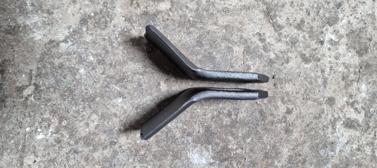 Kladivká na Hydraulický ramenný mulčovač / žací krovinorez HMS, 1 pár