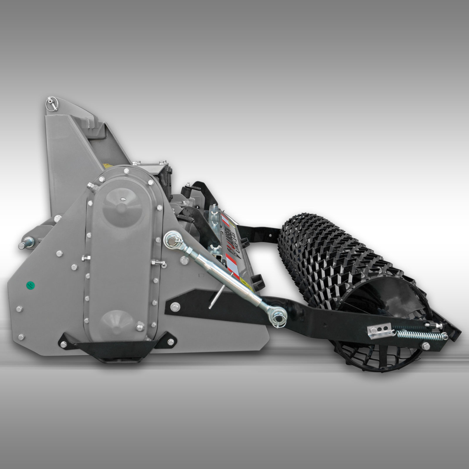 Jansen UKF-145 zakladač trávnika