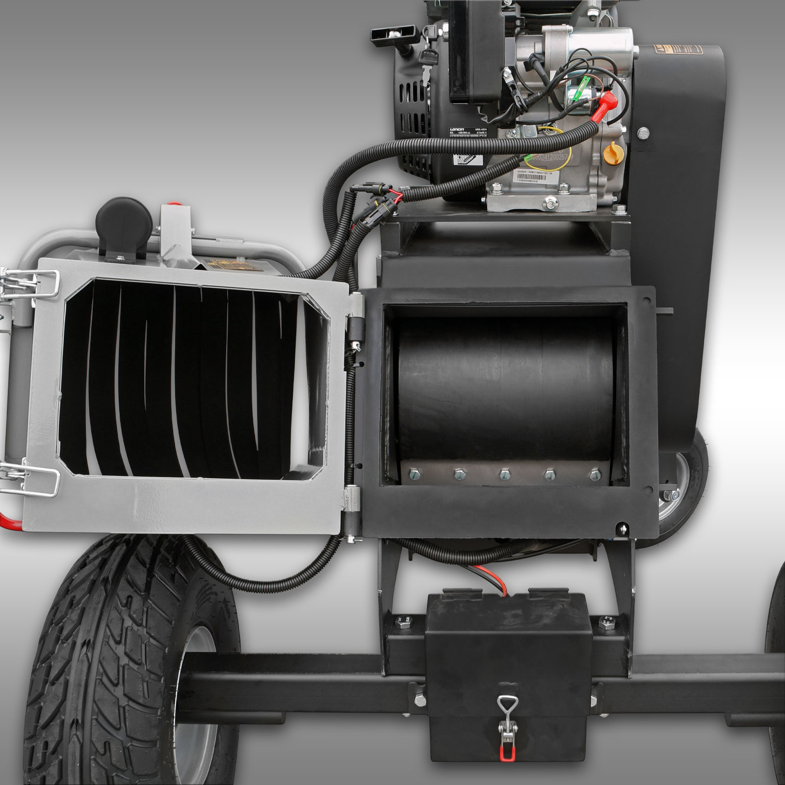 Jansen GTS-3000 drvič - štiepkovač konárov