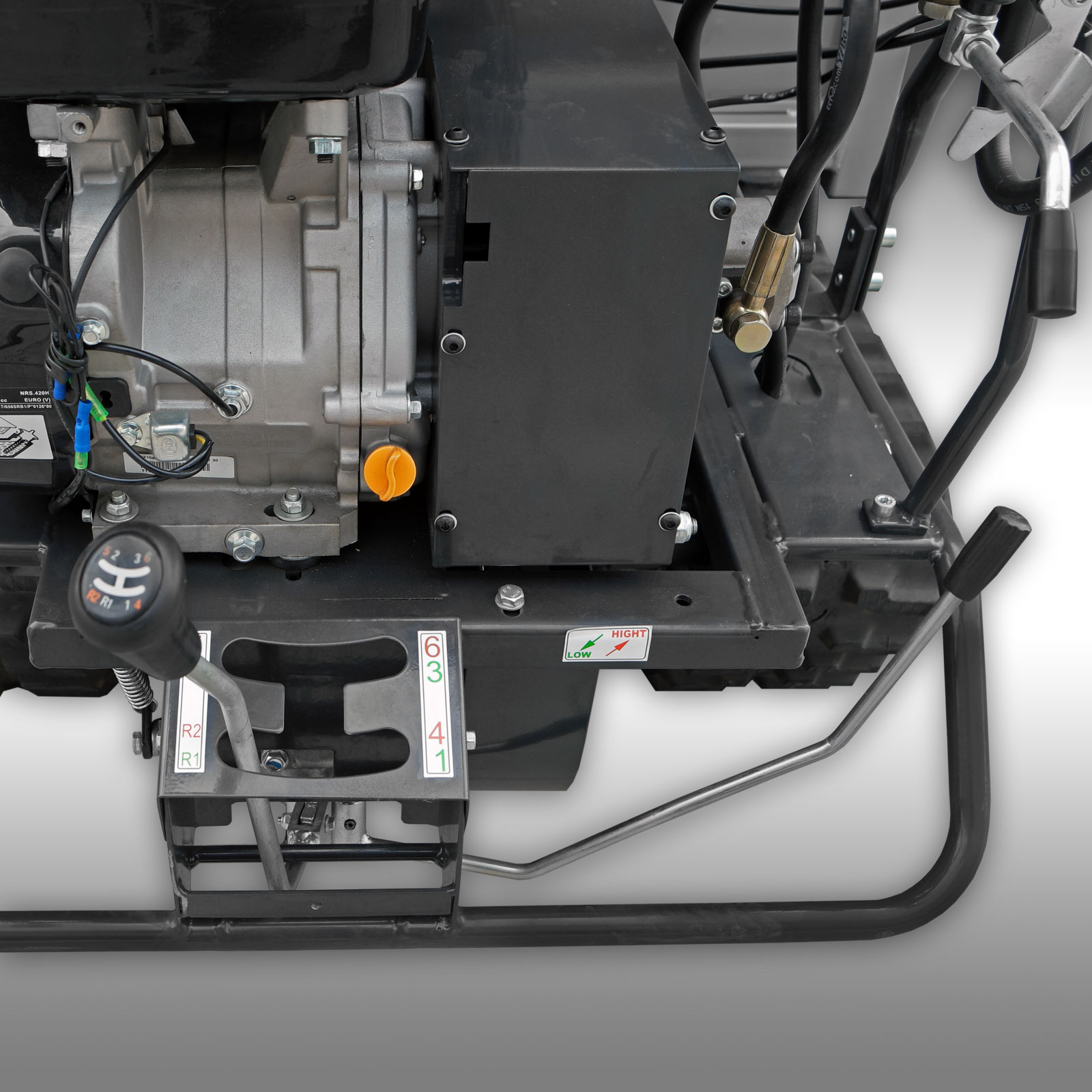 Jansen RD-800 Dumper, 15 koňový motor