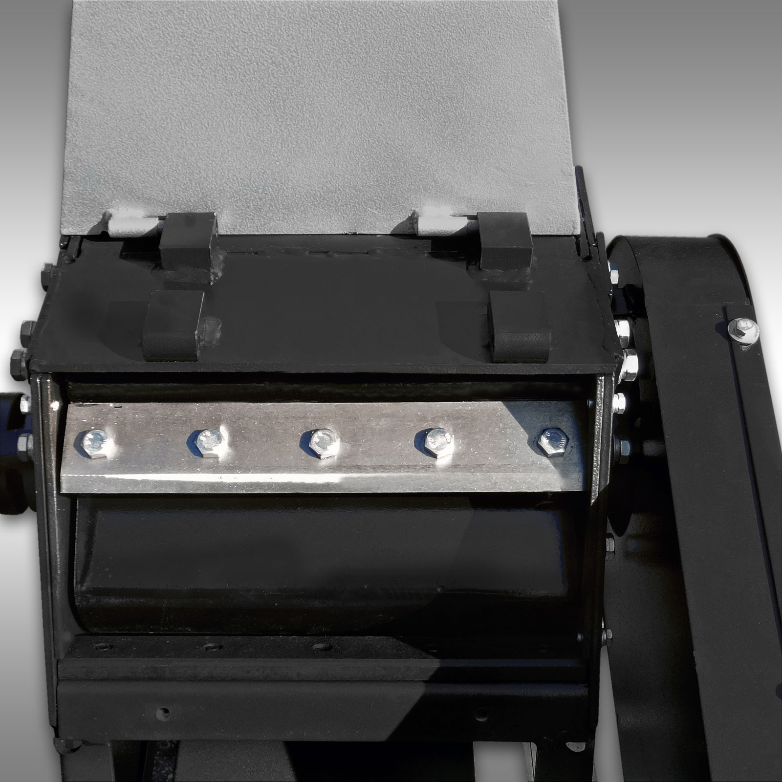 Jansen GTS-1500E drvič - štiepkovač konárov