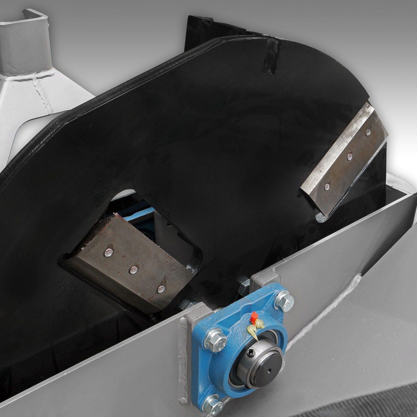 Jansen BX-92RS drvič - štiepkovač konárov za traktor