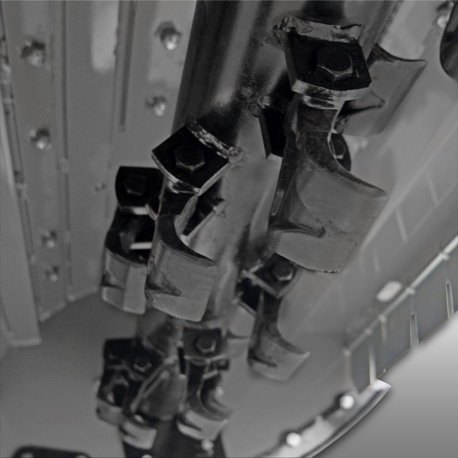 Jansen BMM-100 s benzínovým motorom pre KL-200