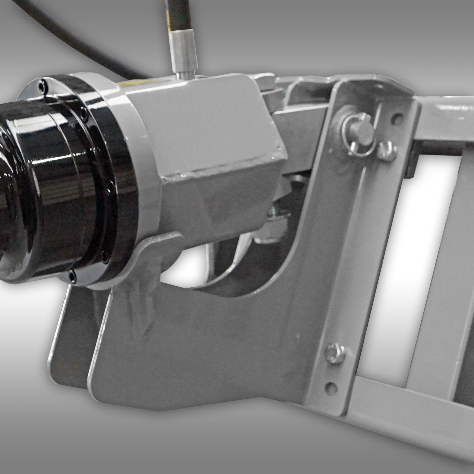 Jansen HBG-5000 Hydraulický zemný vyvrták na čelný nakladač, vrátane 2 vrtákov