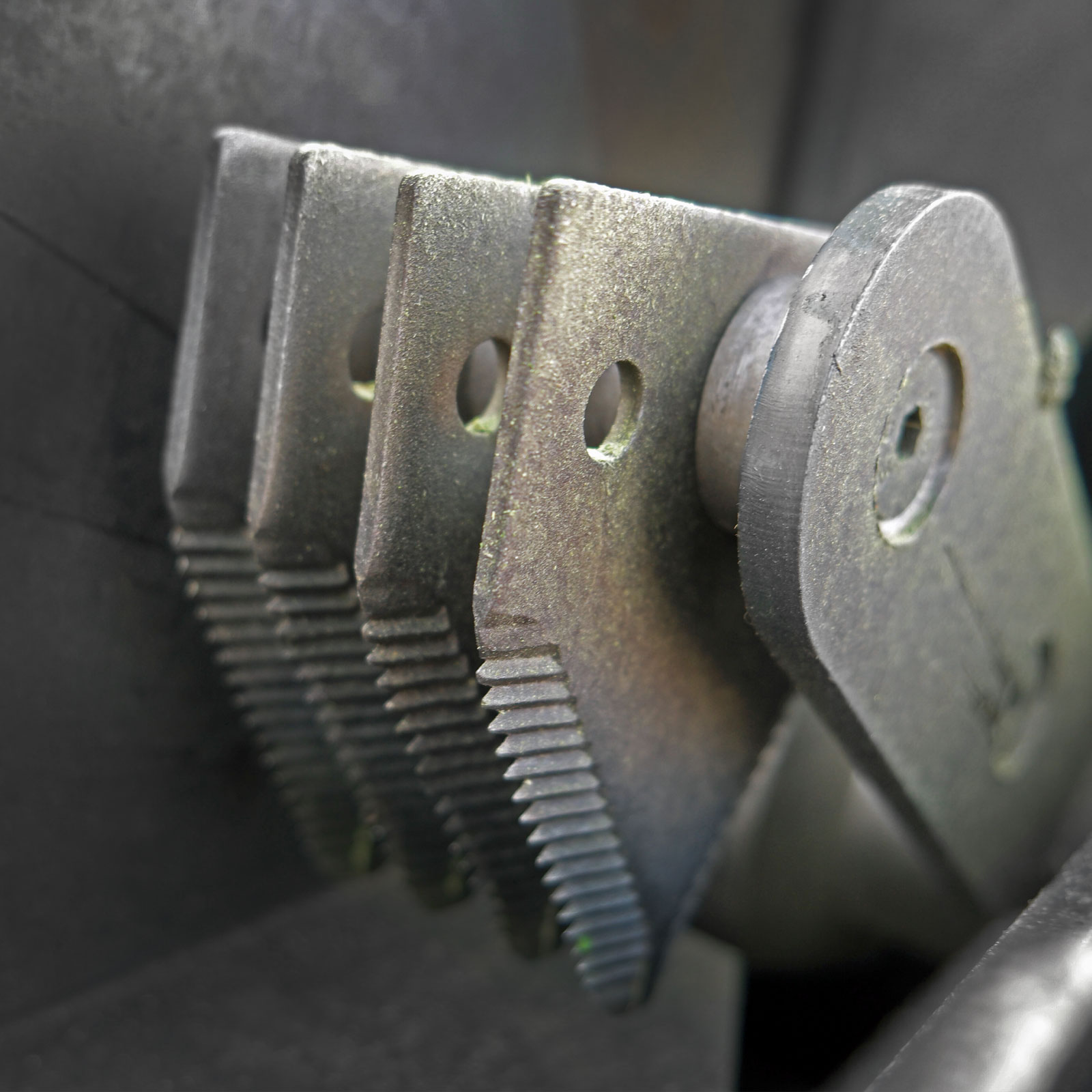 Jansen GTS-1000pro drvič - štiepkovač konárov